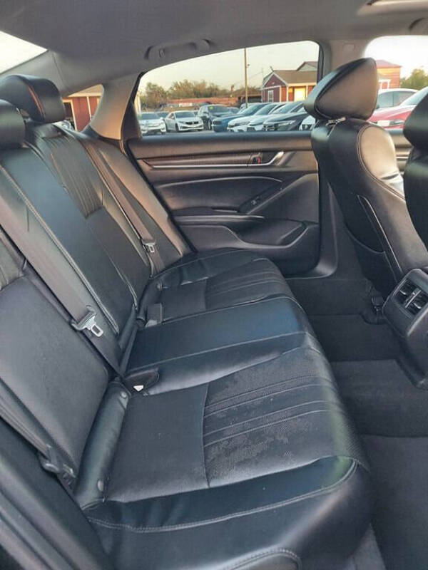 2018 Honda Accord EX-L w/Navi