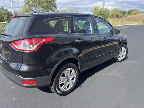 2014 Ford Escape S
