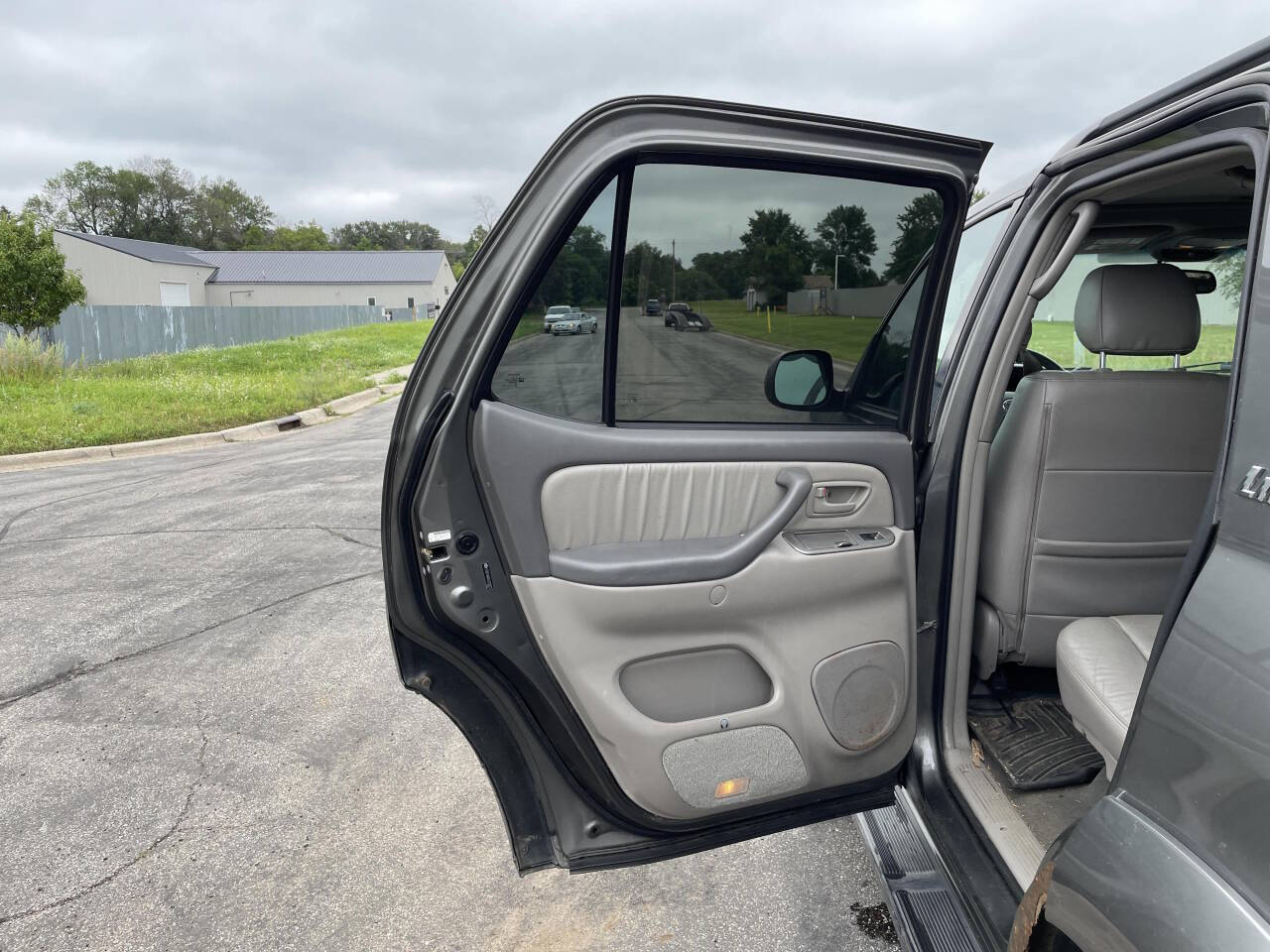 2005 Toyota Sequoia for sale at Twin Cities Auctions in Elk River, MN