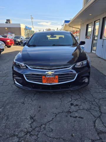 2017 Chevrolet Malibu for sale at Knowlton Motors, Inc. in Freeport IL