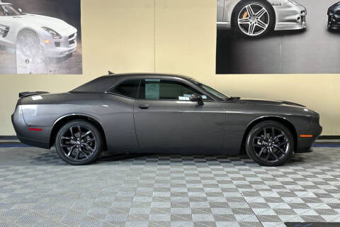 2023 Dodge Challenger SXT