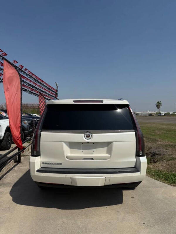 2015 Cadillac Escalade Luxury