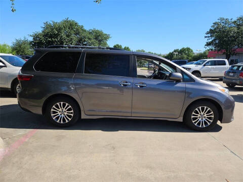 2020 Toyota Sienna