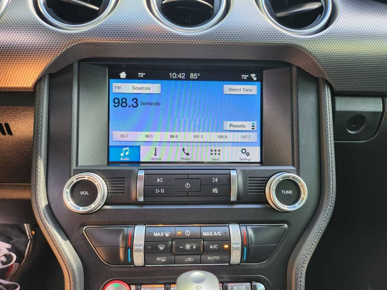 2019 FORD Mustang Coupe - $20,995