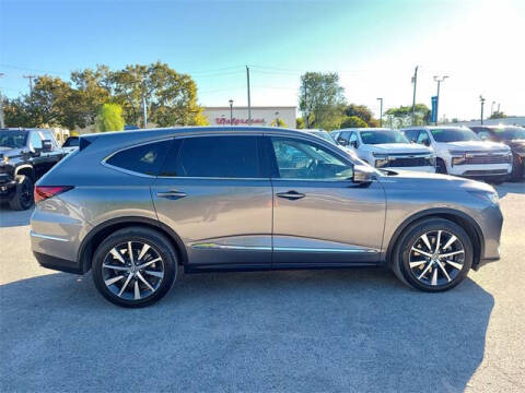 2025 Acura MDX w/Tech