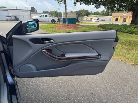 2005 BMW 3 Series 325Ci