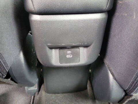 2023 Nissan Versa SV