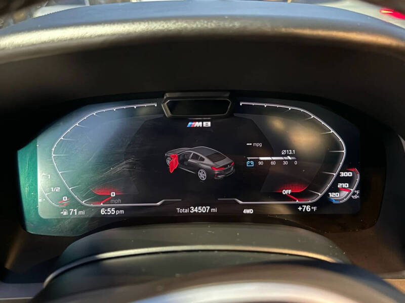 2022 BMW M8 Competition