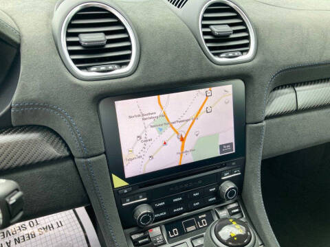 2023 Porsche 718 Cayman GT4 RS