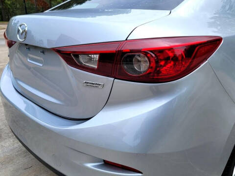 2017 Mazda MAZDA3 Touring