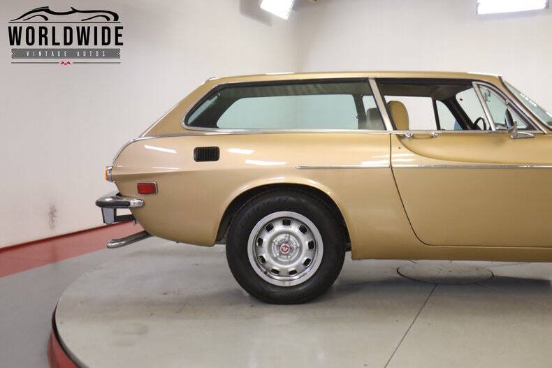 1972 Volvo P1800