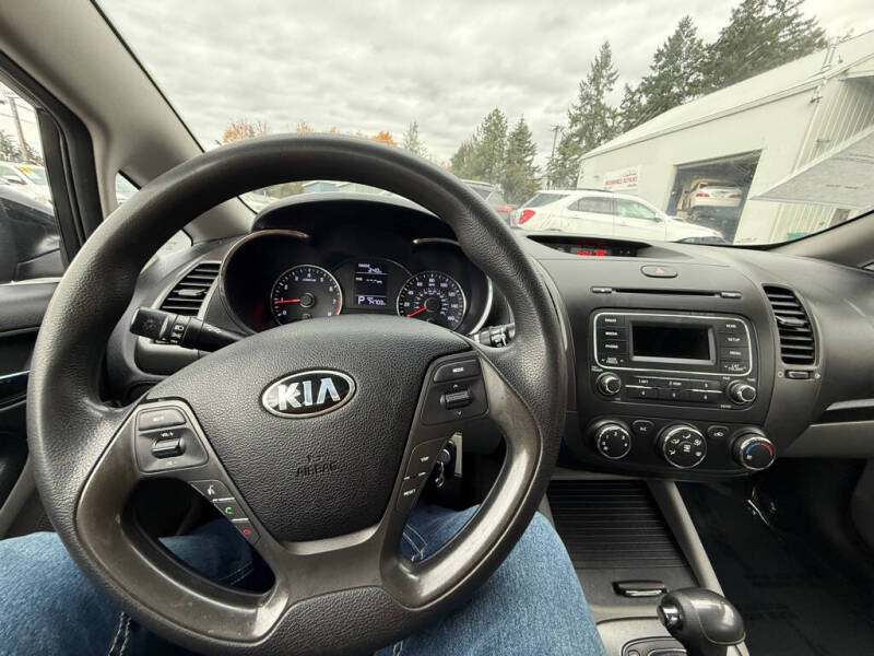 2015 Kia Forte LX