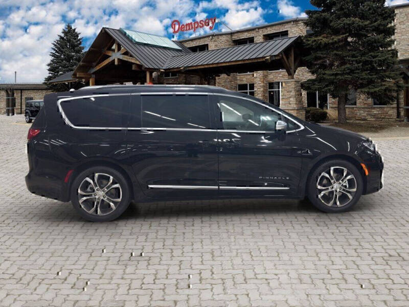 2026 Chrysler Pacifica Pinnacle