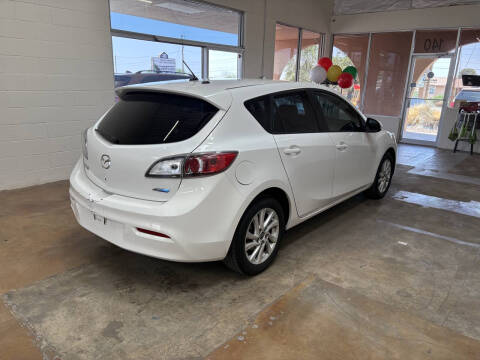 2013 Mazda MAZDA3 i Touring