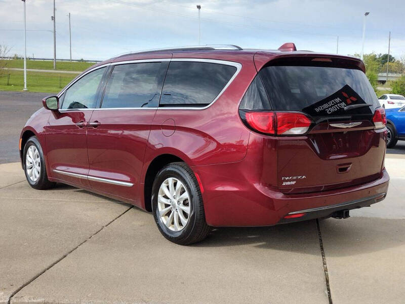 2018 Chrysler Pacifica Touring L Plus