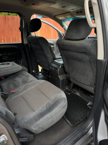 2014 Nissan Armada SV