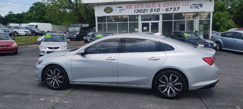 Used 2017 Chevrolet Malibu 1LT with VIN 1G1ZE5ST4HF208008 for sale in New Castle, DE