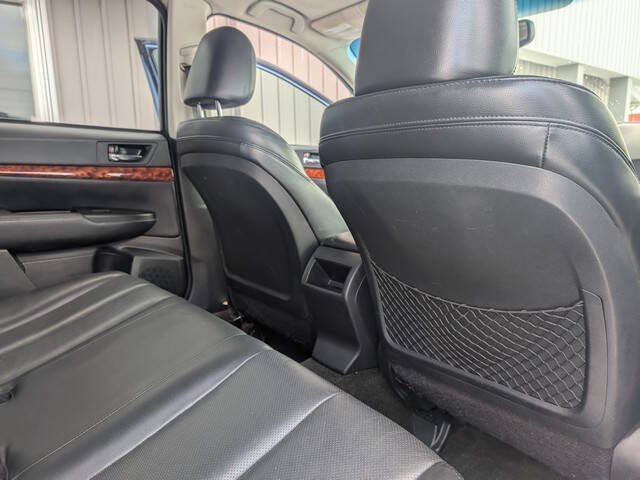 2011 Subaru Outback 2.5i Limited