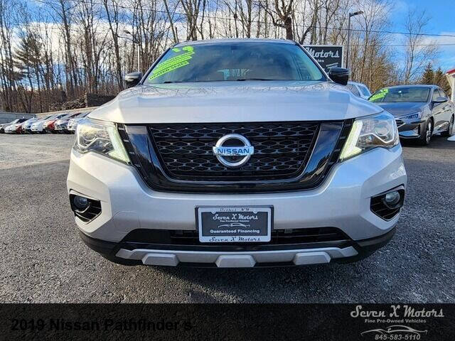2019 Nissan Pathfinder S