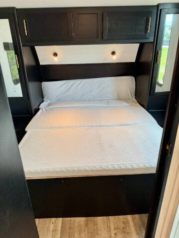 2022 Forest River GREY WOLF