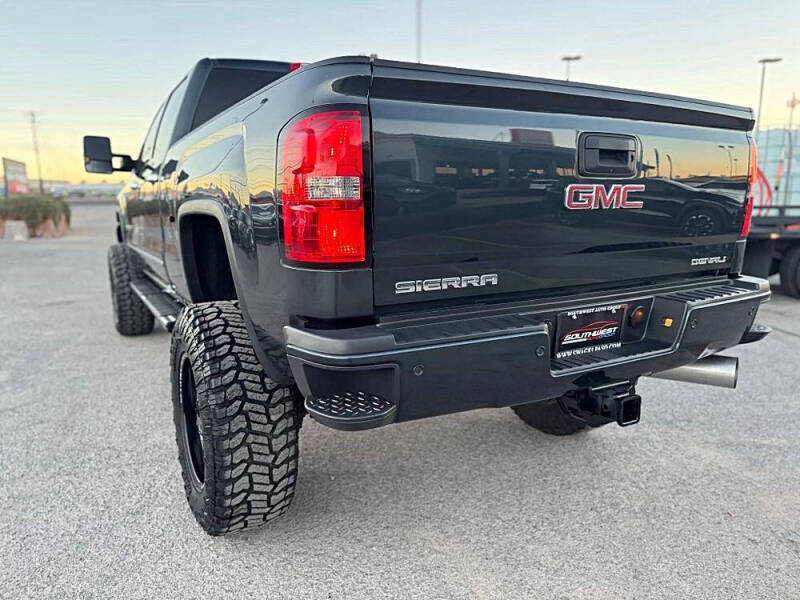 2017 GMC Sierra 2500HD Denali