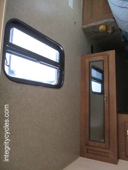 2016 Forest River COACHMEN M-273 DBS