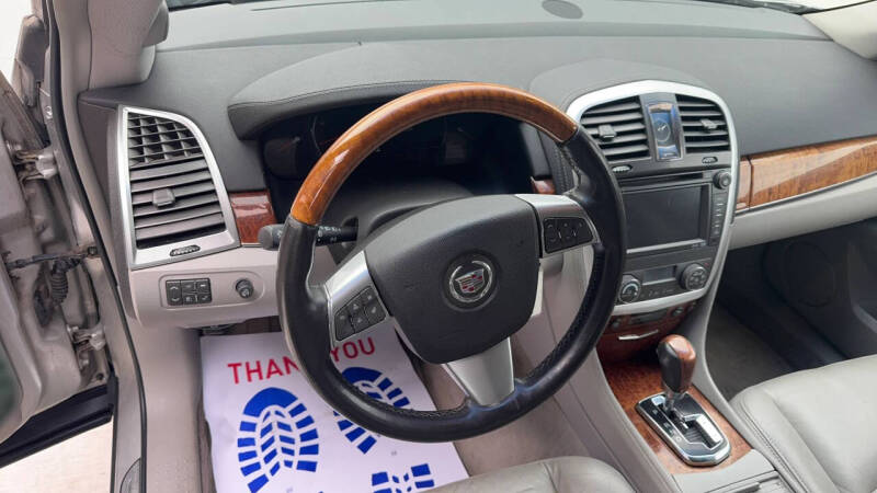 2008 Cadillac SRX V8