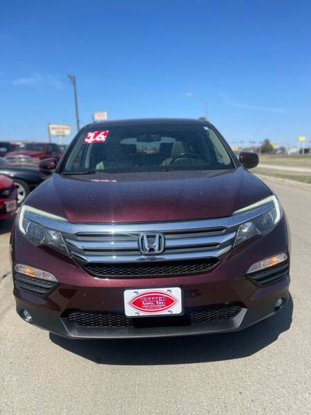 2016 Honda Pilot for sale at UNITED AUTO INC in South Sioux City NE