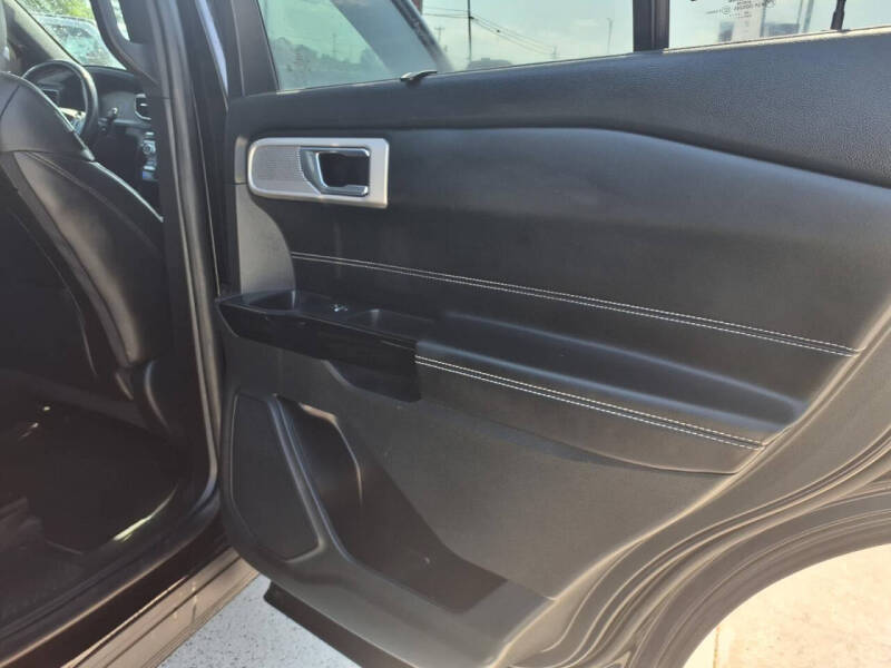 2021 Ford Explorer ST