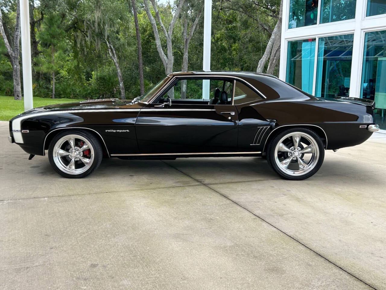 1969 Chevrolet Camaro 8