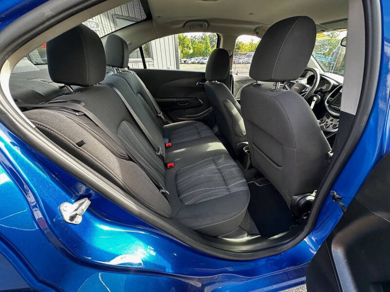 2019 Chevrolet Sonic LT Auto