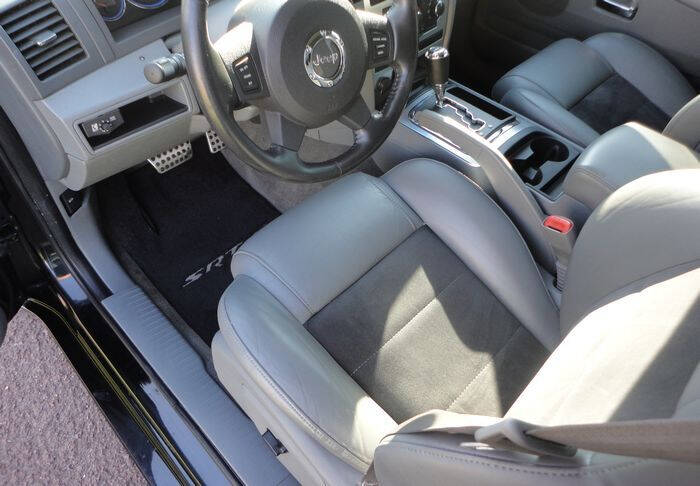 2007 Jeep Grand Cherokee SRT8