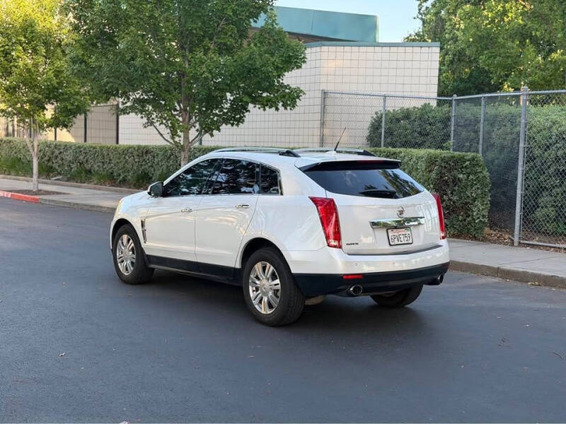 2011 Cadillac SRX Luxury Collection