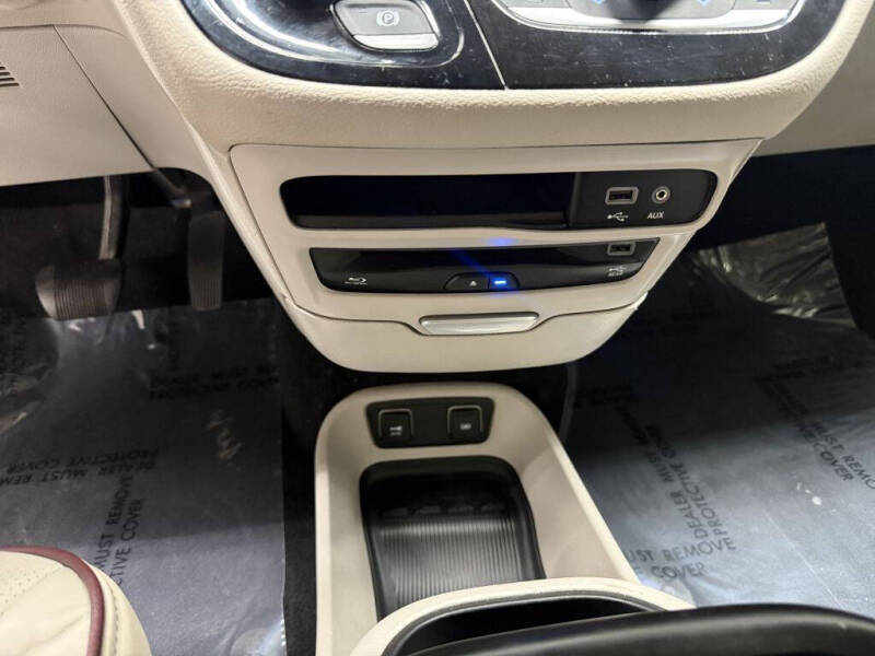 2017 Chrysler Pacifica Limited