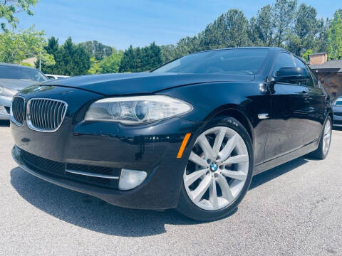 2011 BMW 5 Series for sale at Classic Luxury Motors in Buford GA