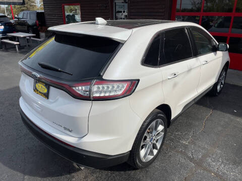 2017 Ford Edge Titanium