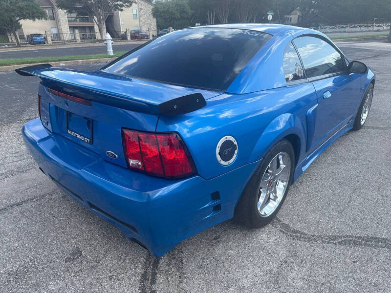 2000 Ford Mustang GT