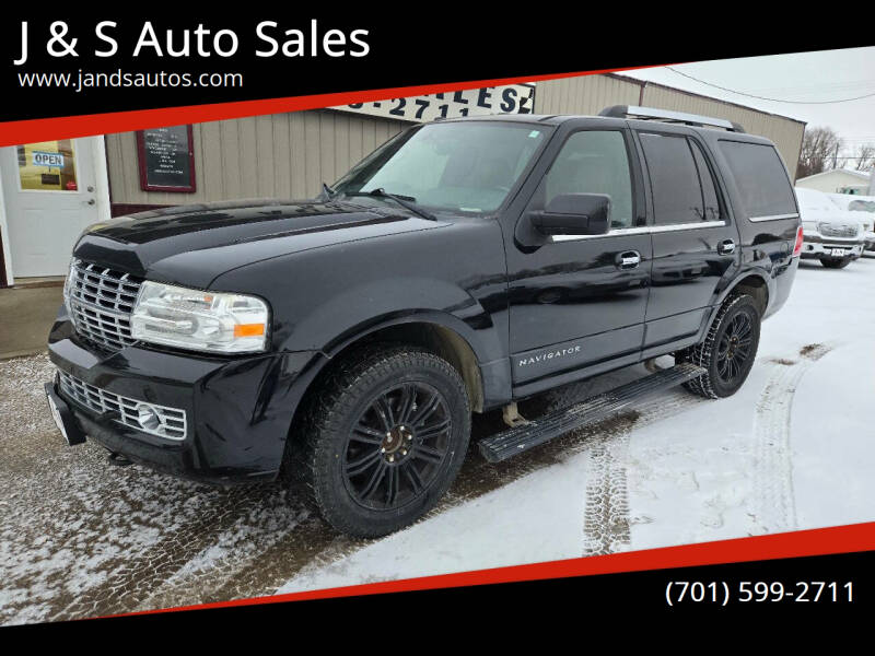 2013 Lincoln Navigator Base's photo