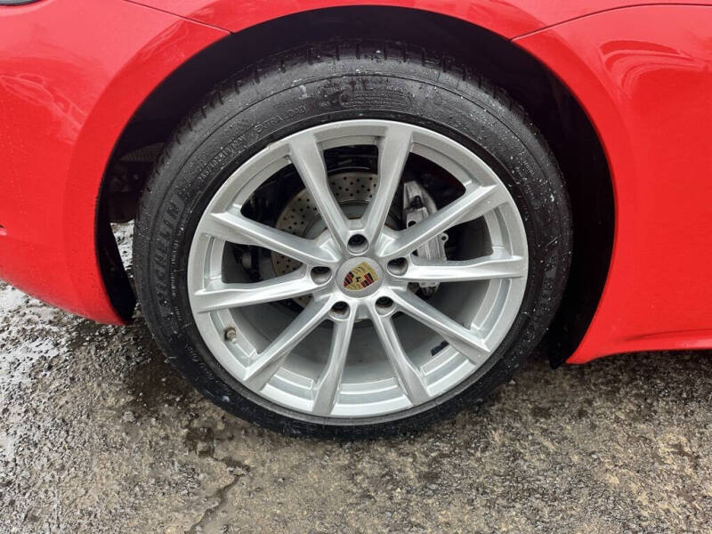 2019 Porsche 718 Cayman