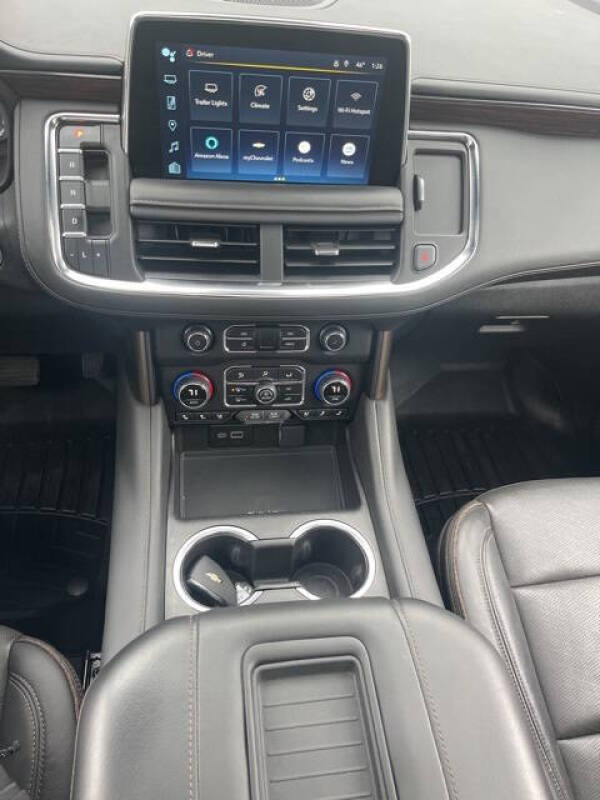 2024 Chevrolet Suburban High Country