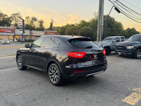 2017 Maserati Levante S