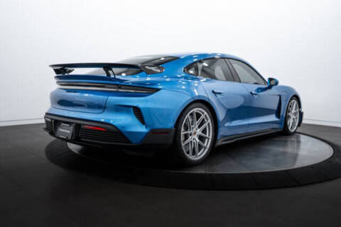 2025 Porsche Taycan Turbo GT w/ Weissach Package