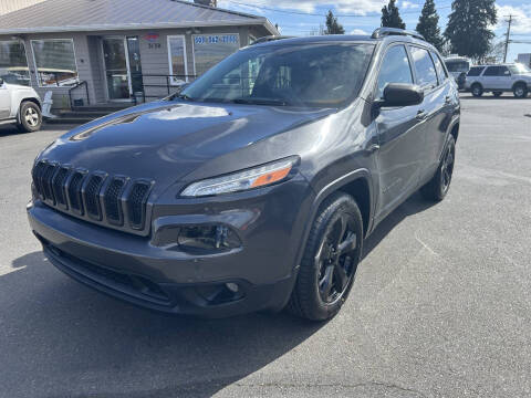 2016 Jeep Cherokee for sale at WEST COAST CAR SALES in Salem OR
