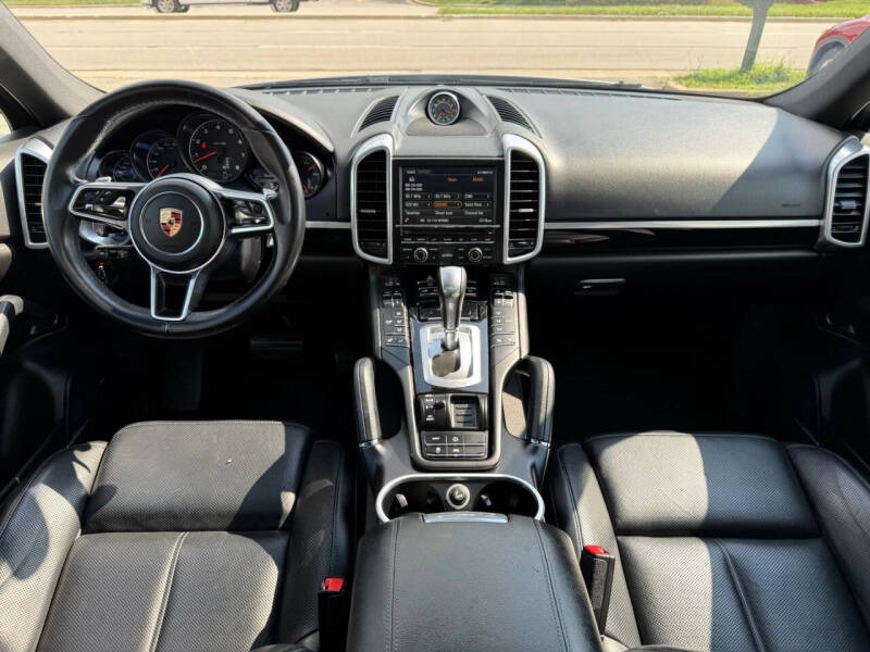 2016 Porsche Cayenne