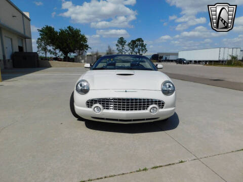 2002 Ford Thunderbird Deluxe