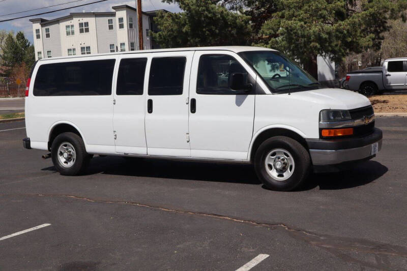 2017 Chevrolet Express LT 3500