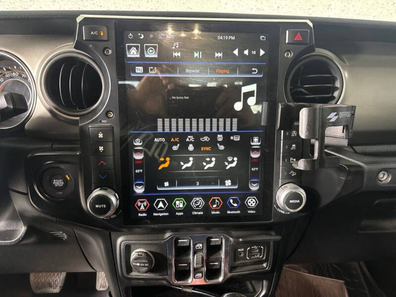 2021 Jeep Gladiator Willys