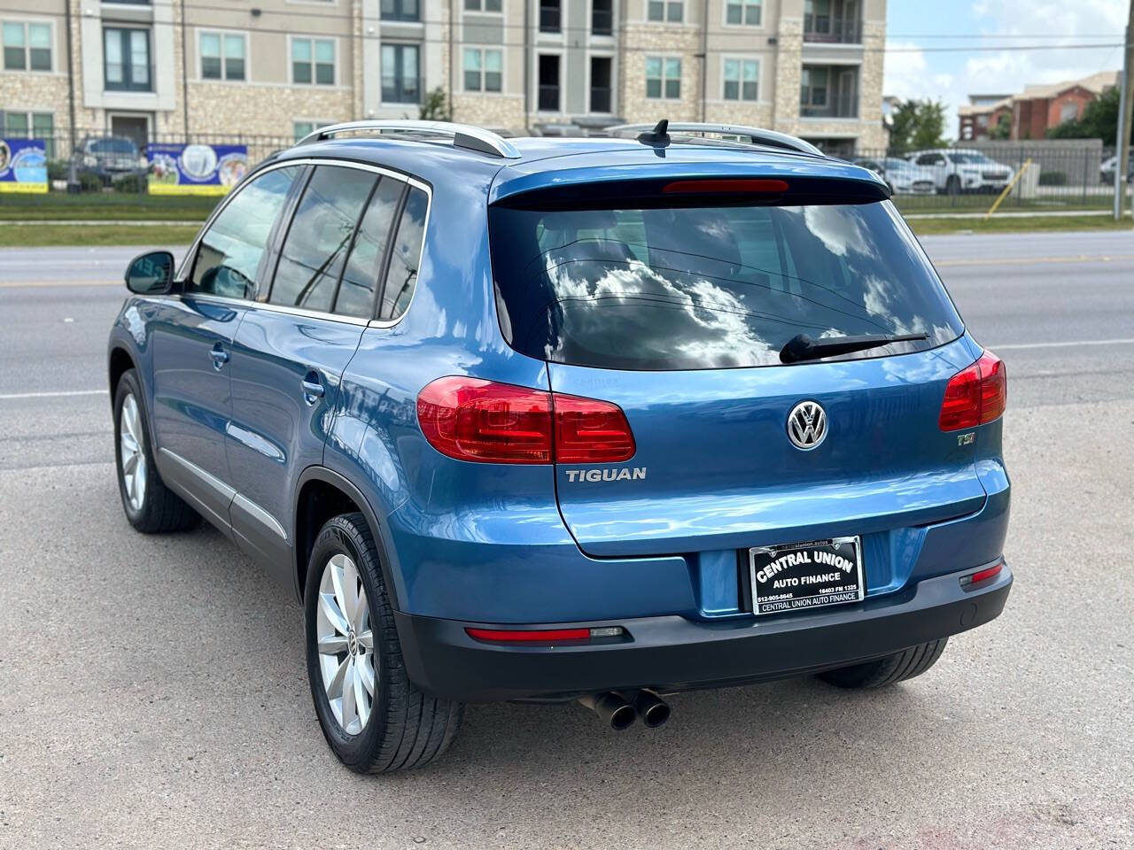 2017 Volkswagen Tiguan for sale at Central Union Auto Finance LLC in Austin, TX