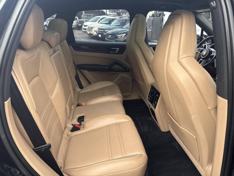 2020 Porsche Cayenne S