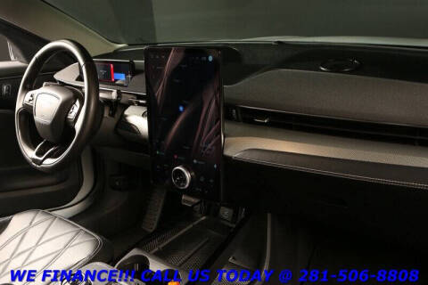 2021 Ford Mustang Mach-E Select